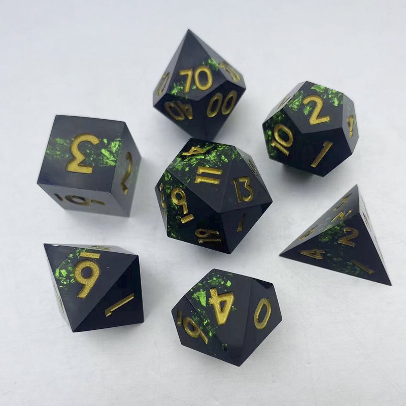 Customizable 7-Piece Polyhedral RPG Dice Set Sharp Edge Resin Material for Dungeons Dragons and Other Board Games DND