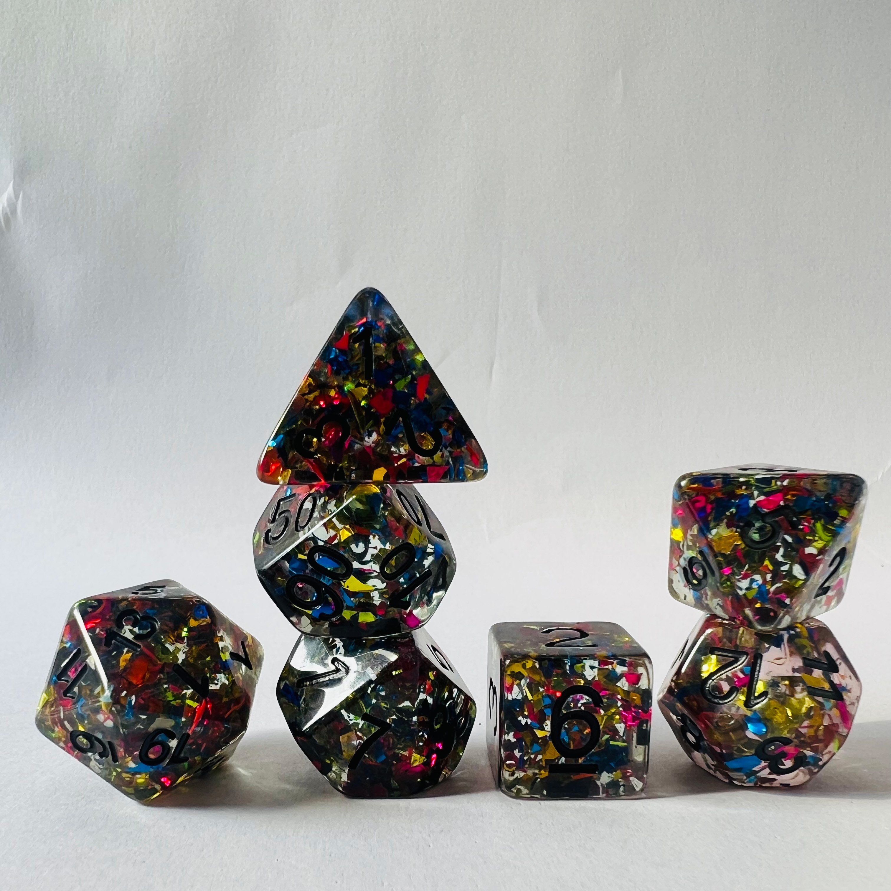 Dungeons & Dragons 7-Piece Set Sharp Corner Resin Dice With Colorful Paper 16Mm Polyhedral Cube Round Corner For Role-Playing Ga