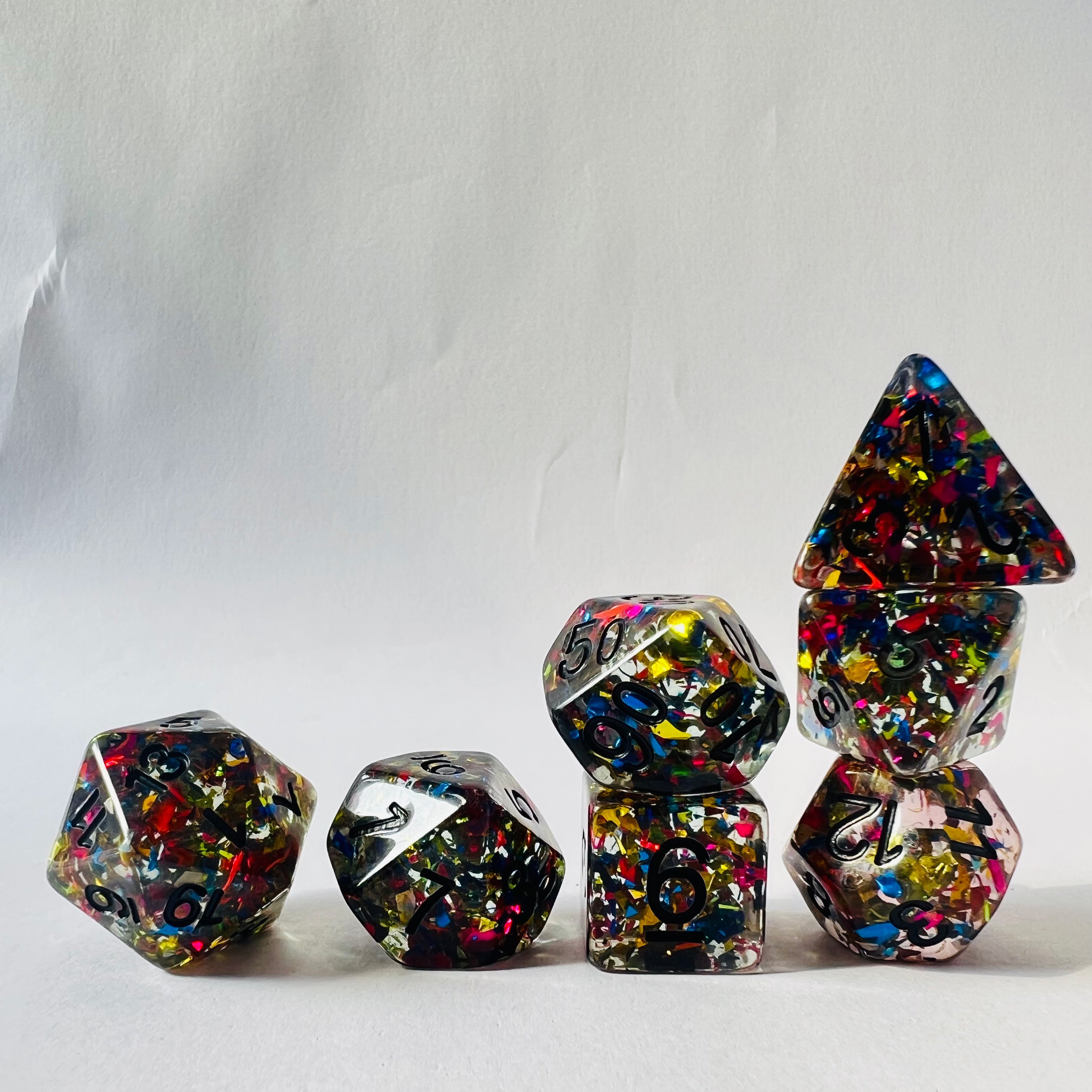 Dungeons & Dragons 7-Piece Set Sharp Corner Resin Dice With Colorful Paper 16Mm Polyhedral Cube Round Corner For Role-Playing Ga