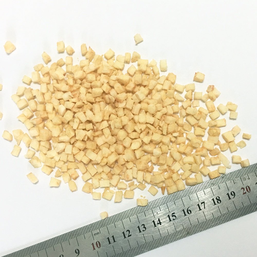 Bulk Packing Dried Fruits No Sugar Added Low Price Good Taste Freeze Dried Pear Dices 10*10mm for Heathy Fruit Tea and Bakery