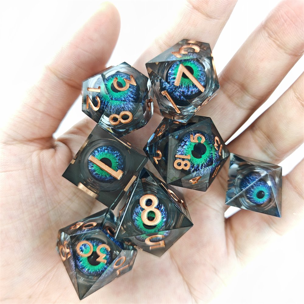 Movable Dragon Eye Ball Liquid Core Dice Set 7pcs RPG Dragons and Dungeons Game Dice Polyhedral Sharp Edge Resin DND Dice Set