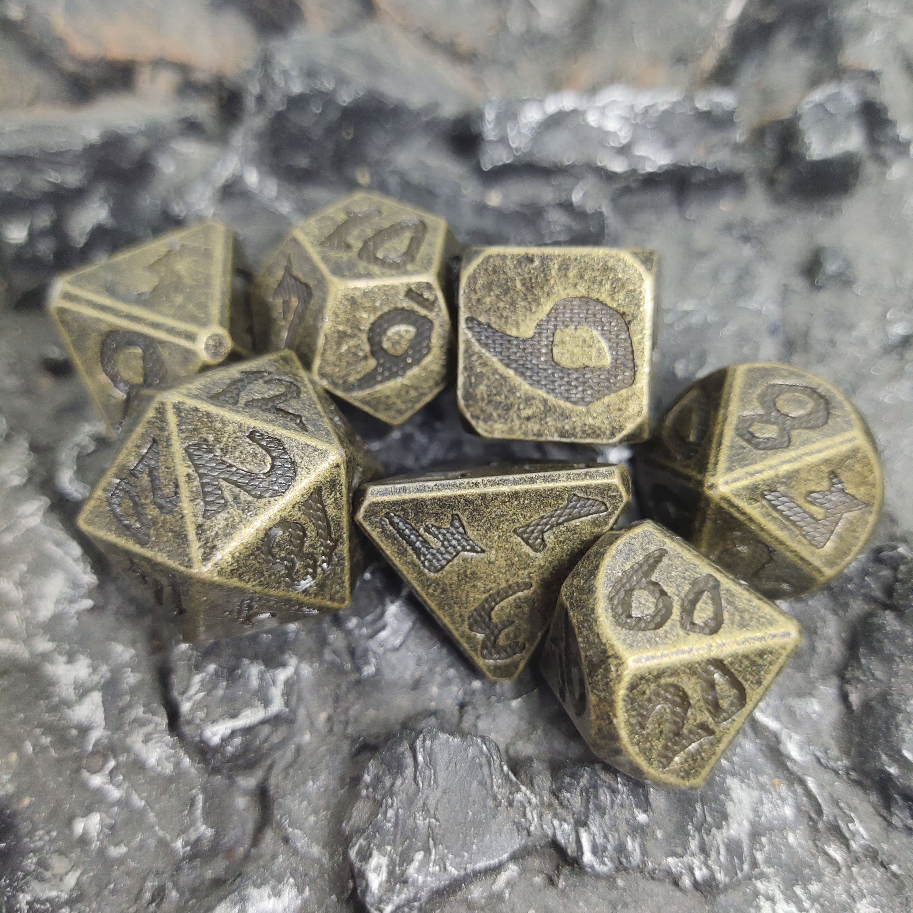 Wholesale Customized High Quality barrel plating of Big Dragon Scales Series metal polyhedral dice for DND Game