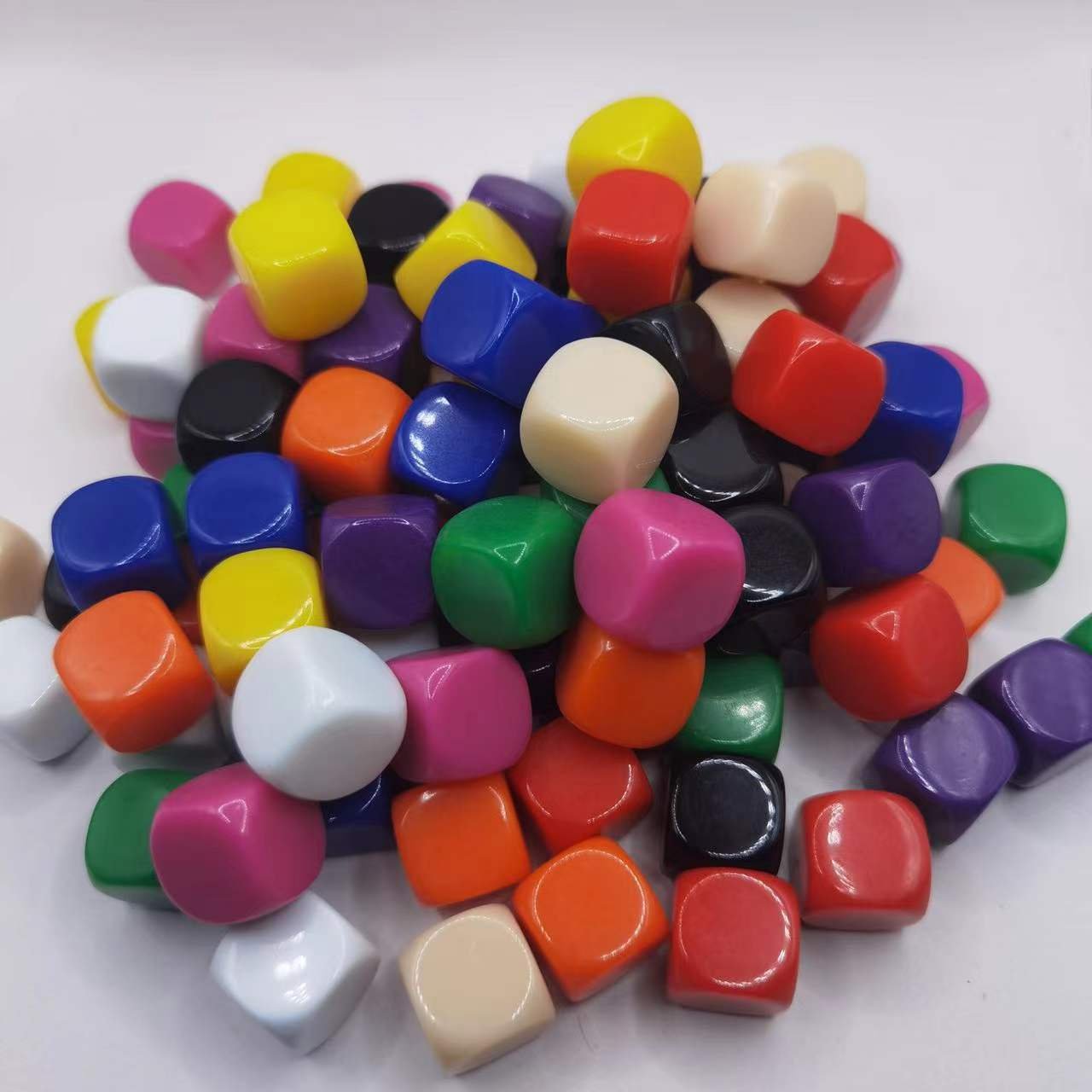 Custom Dice D6 16mm Wholesale Round Corner Colored Plastic With One Side Blank Engraving And Printing Dice Game Blank Dice