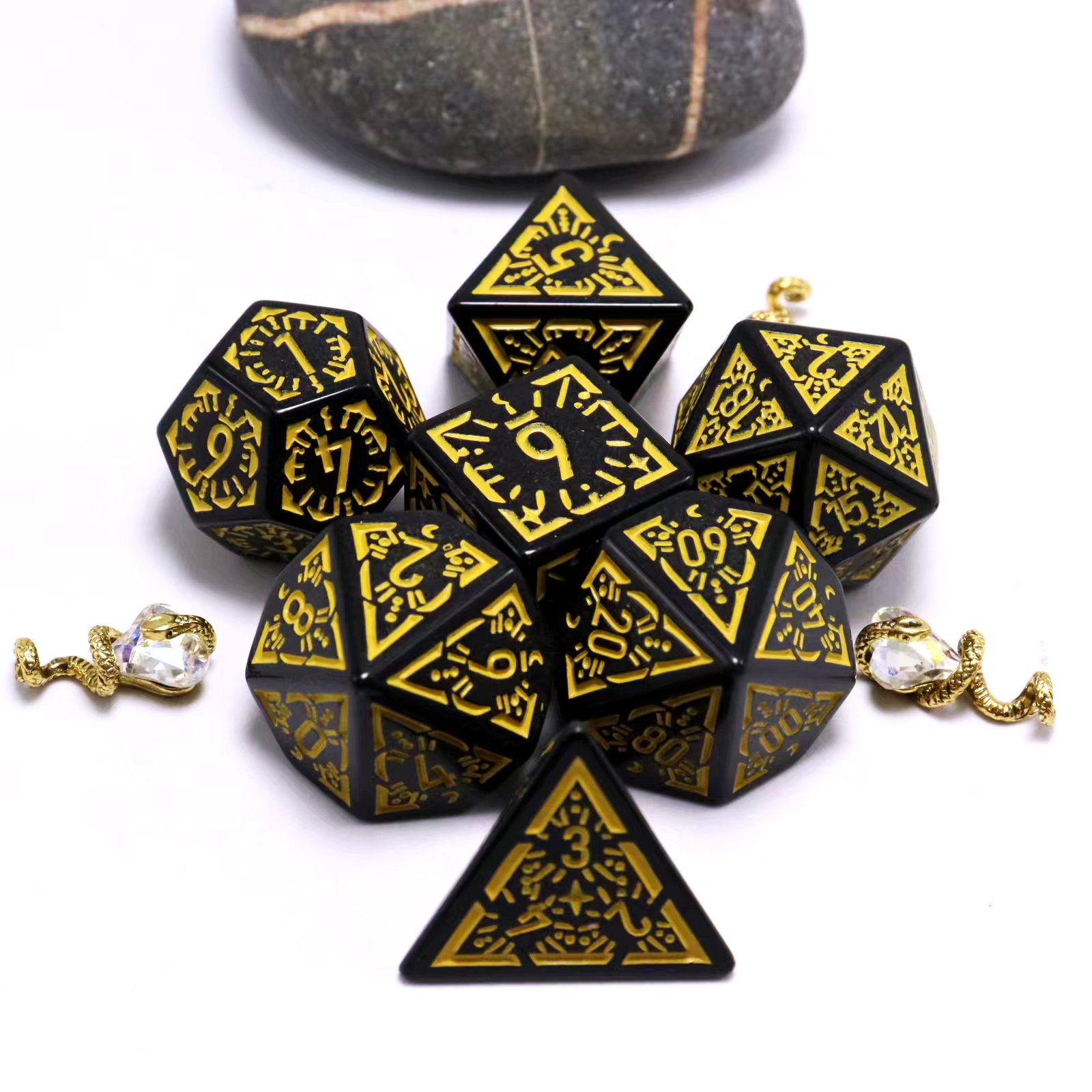 Custom polyhedral rpg 7pcs Retro dice Bulk gemstone crack dice