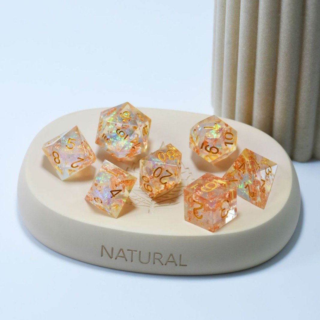 Hot Selling Board Game Rpg Polyehdral Resin 7pcs Set Edge Vapor Dice Game Accessories