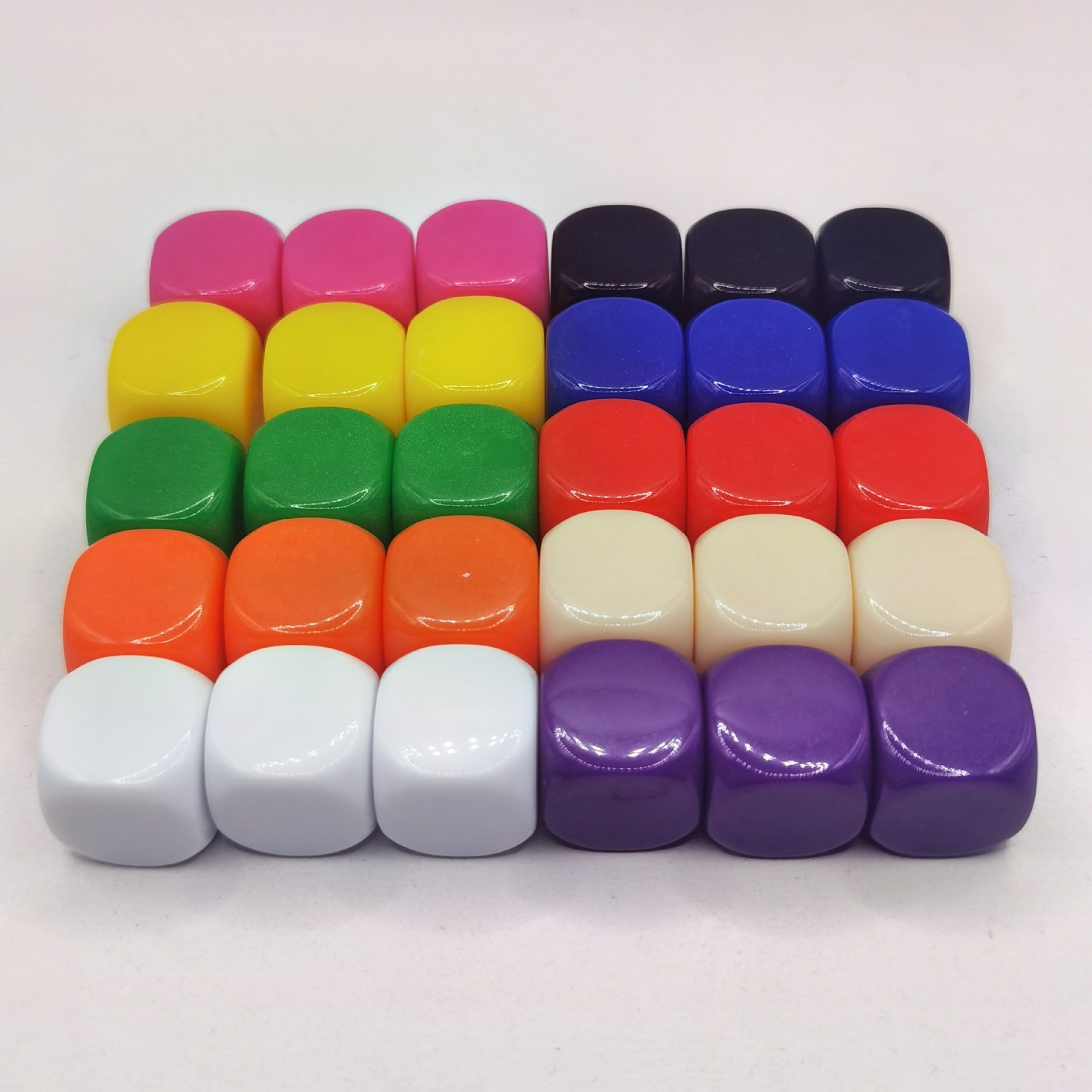 16mm Custom Dice Colored Rounded Blank Solid Color Dice In Stock Multiple Colors Logo Engraved Silk Screen