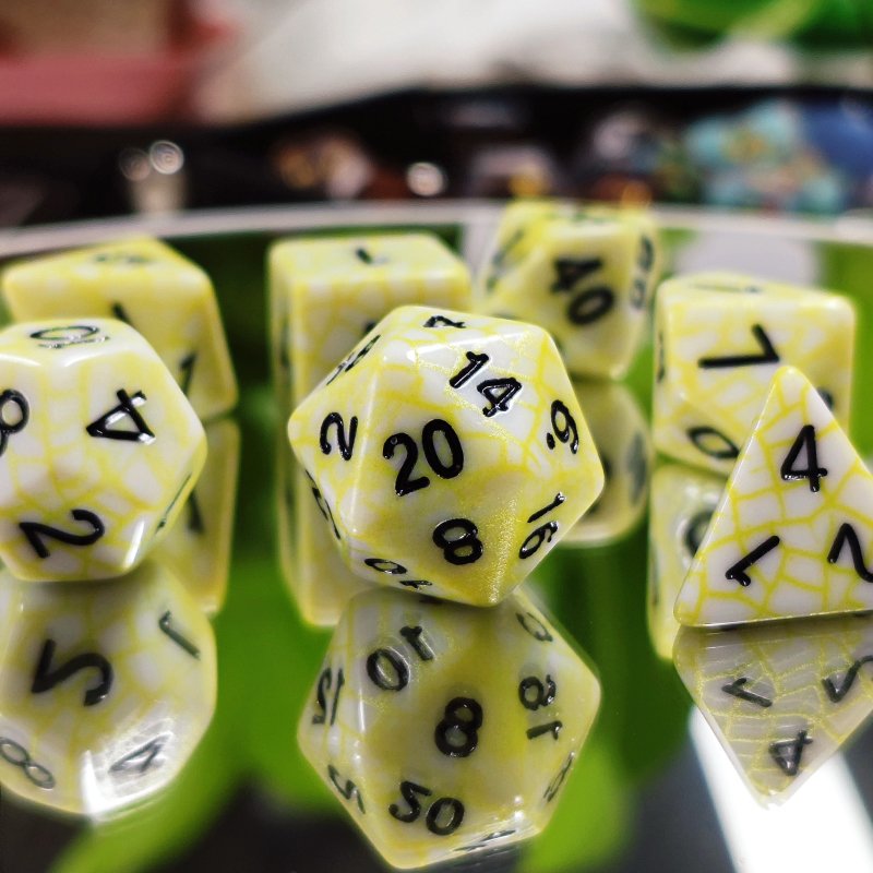 Polyhedral DnD Web dice Set Yellow Color Dice 7pcs Set for DND Dice