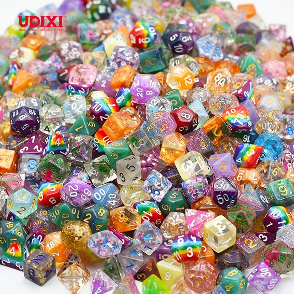 Udixi Plastic RPG Polyhedral Dungeons and Dragons d&d Resin Bulk D4-D20 Random Mixed Styles Dice