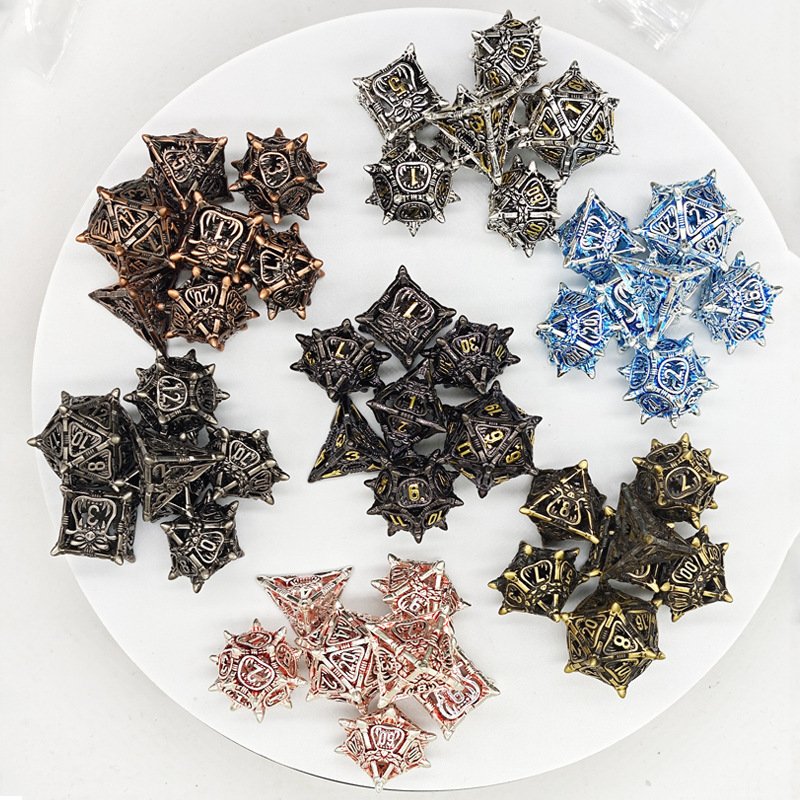 Wholesale Cthulhu Board Game D20 Dice Set Metal Hollowed Big Mouth Tooth Multi-faceted Digital Color Resin Running Group