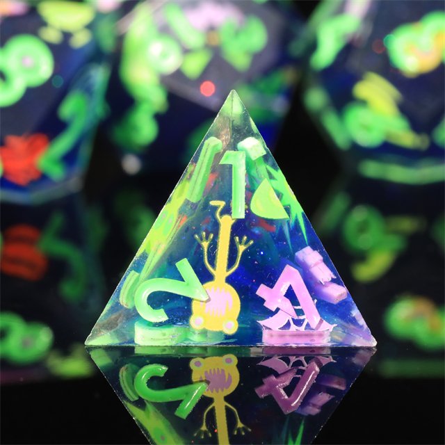 MINI PLANET Handmade Halloween Resin Dragon Dungeon DND RPG Dice Set Sharp Edges Polyhedral Board Game Dice Custom Halloween
