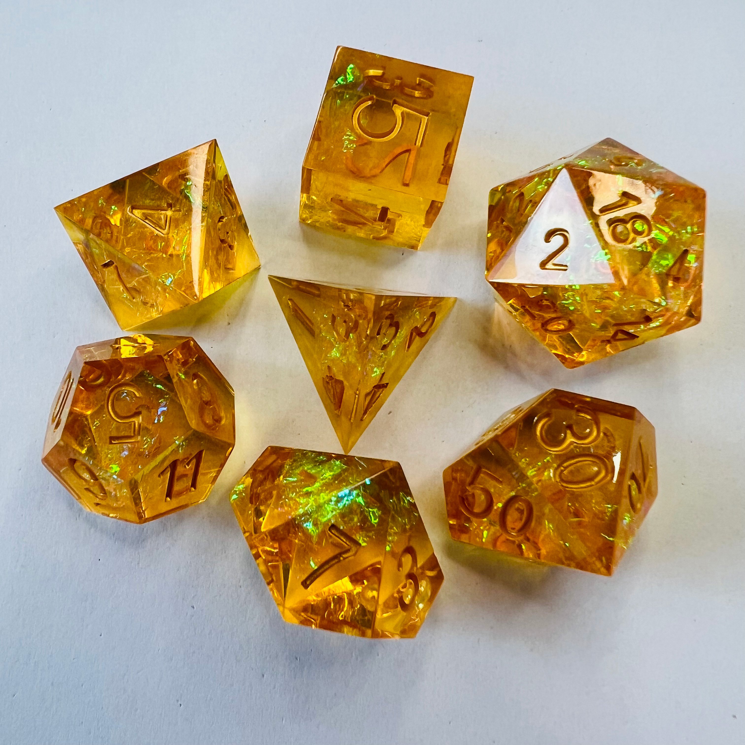 Custom Colorful Transparent Resin Dice Polyhedral Plastic Dnd Dice For Dungeons And Dragons