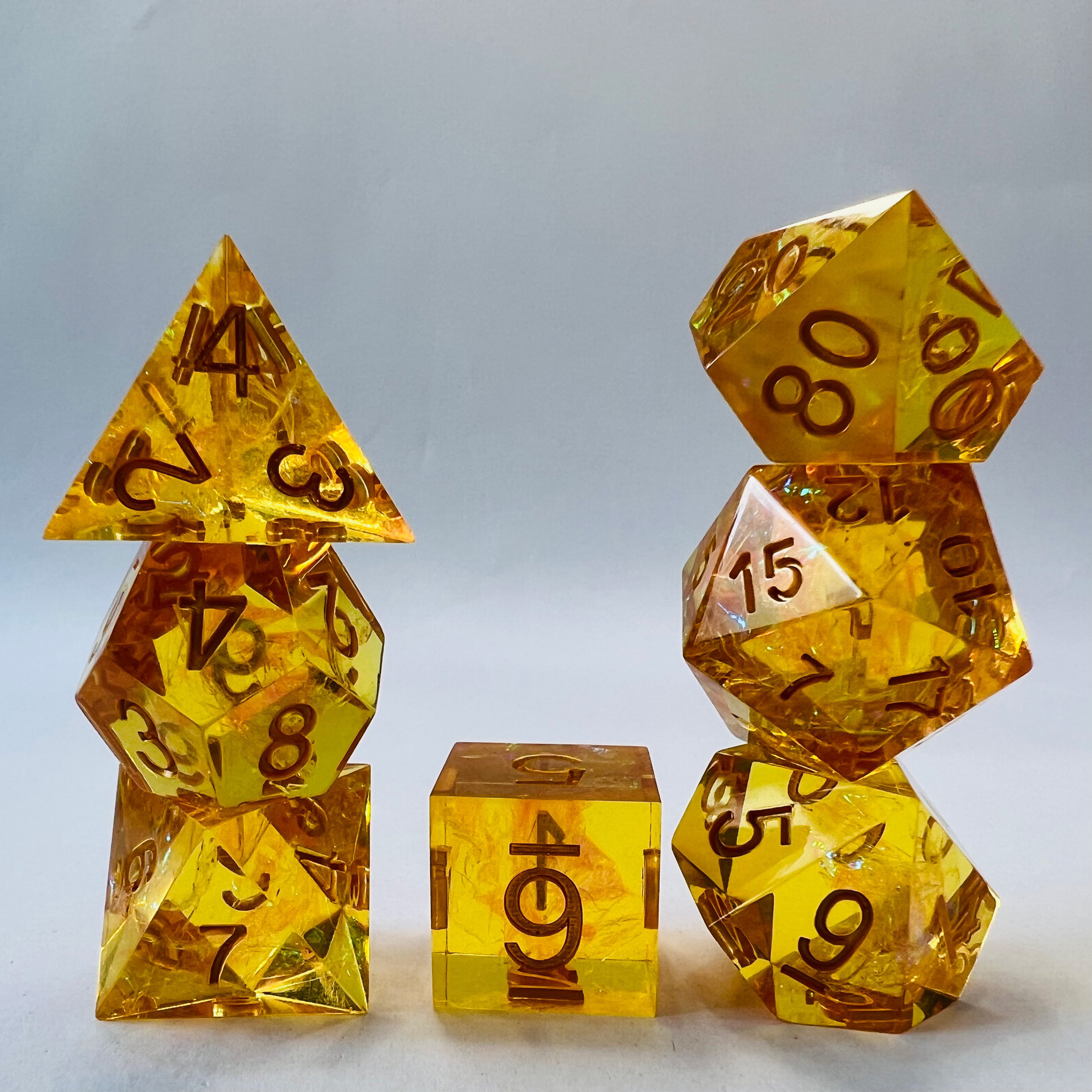 Custom Colorful Transparent Resin Dice Polyhedral Plastic Dnd Dice For Dungeons And Dragons