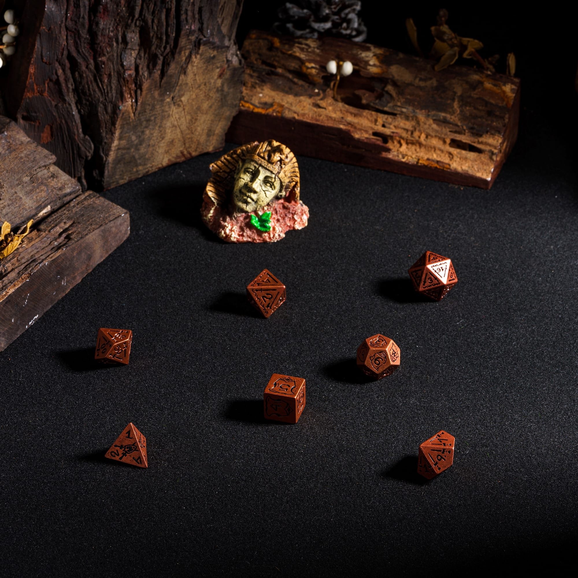 Udixi Custom Resin Ancient Fighter Pattern Resin Dice Dungeons and Dragons DND role-playing game RPG board game Dice Set