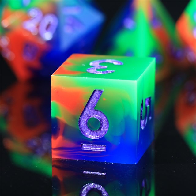 Mini Planet Dragon and Dungeon Custom dnd Dice Resin Polyhedral DND 7pcs Set Sharp Edges Dice RPG board role-playing games Dice