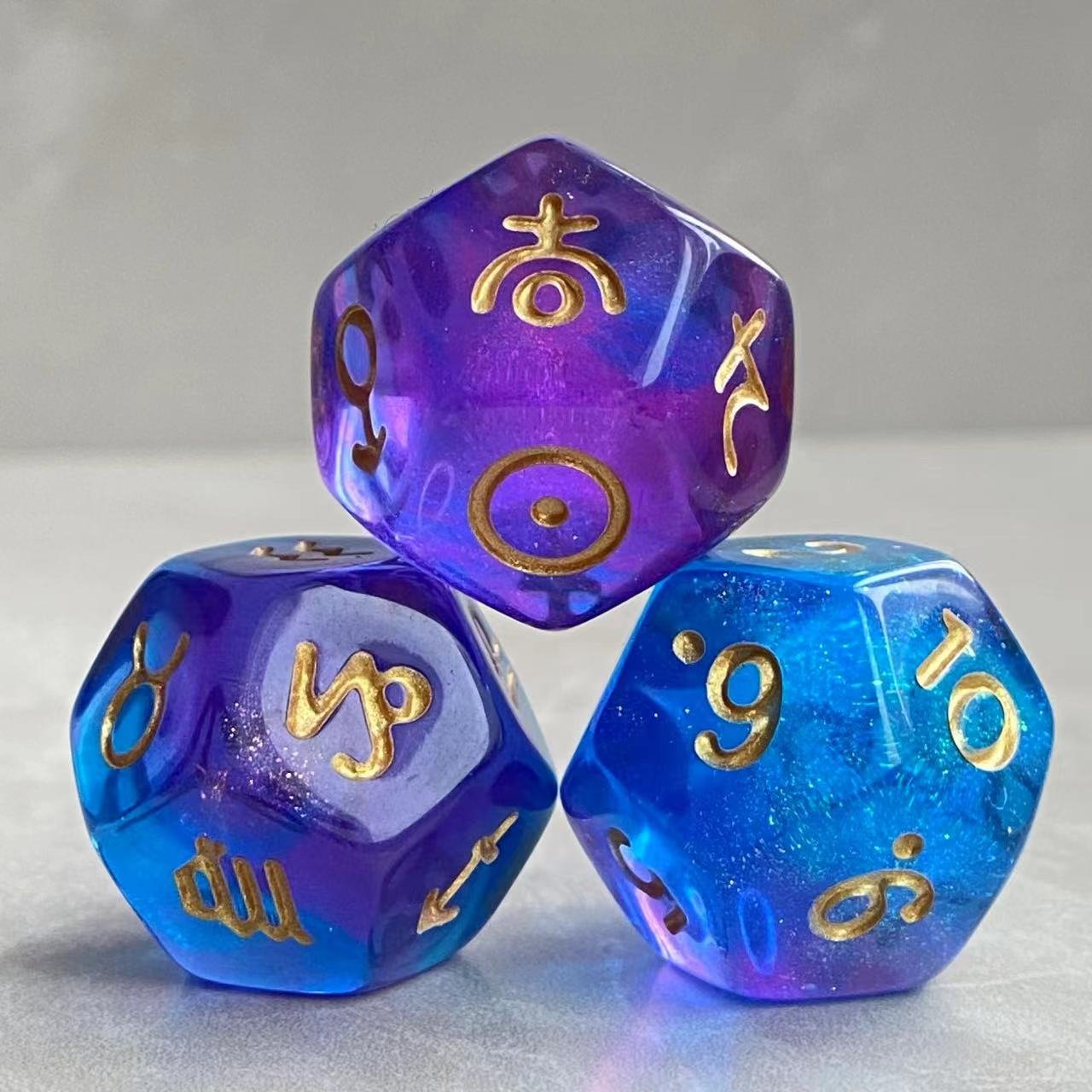 DND rpg Dungeons and Dragons acrylic custom polyhedral 20 sides double multi colors plastic dice sets