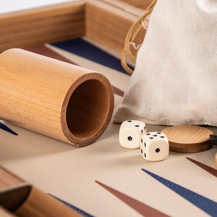 Hot Sale Oriental Wood Backgammon Boards Games Tablero with Dices and Cups