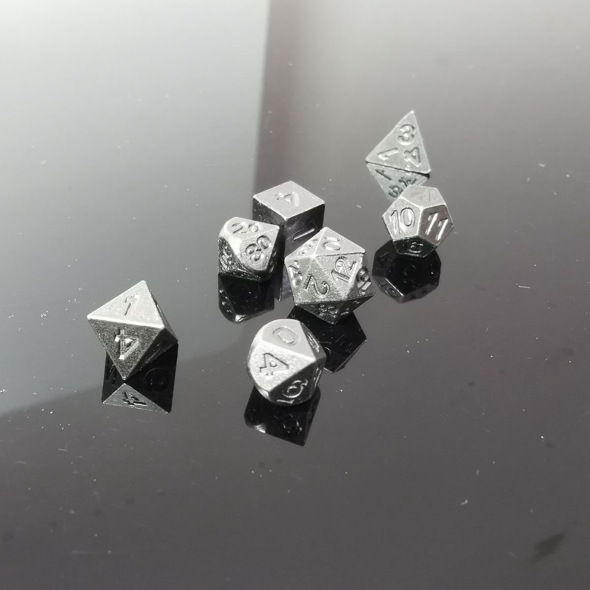 7PCS small mini Metal Dice 6mm games rpg d&d dice Polyhedral metal dnd tiny d20 miniature metal dice set