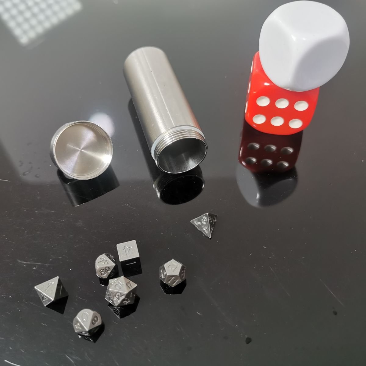 7PCS small mini Metal Dice 6mm games rpg d&d dice Polyhedral metal dnd tiny d20 miniature metal dice set