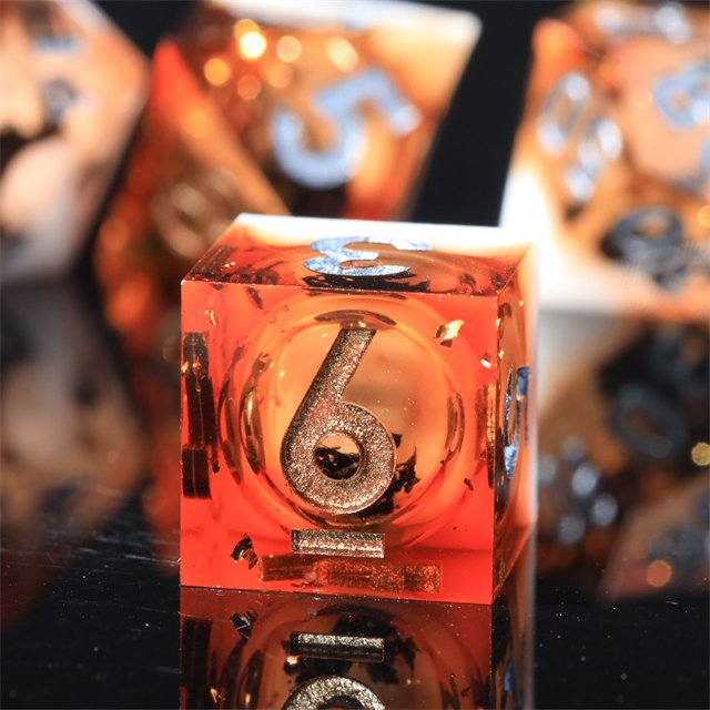 Mini Planet Custom Handmade Resin RPG Dice Set Dragon Dungeon DND Polyhedral Board Game Sharp Edge Liquid Core Dice