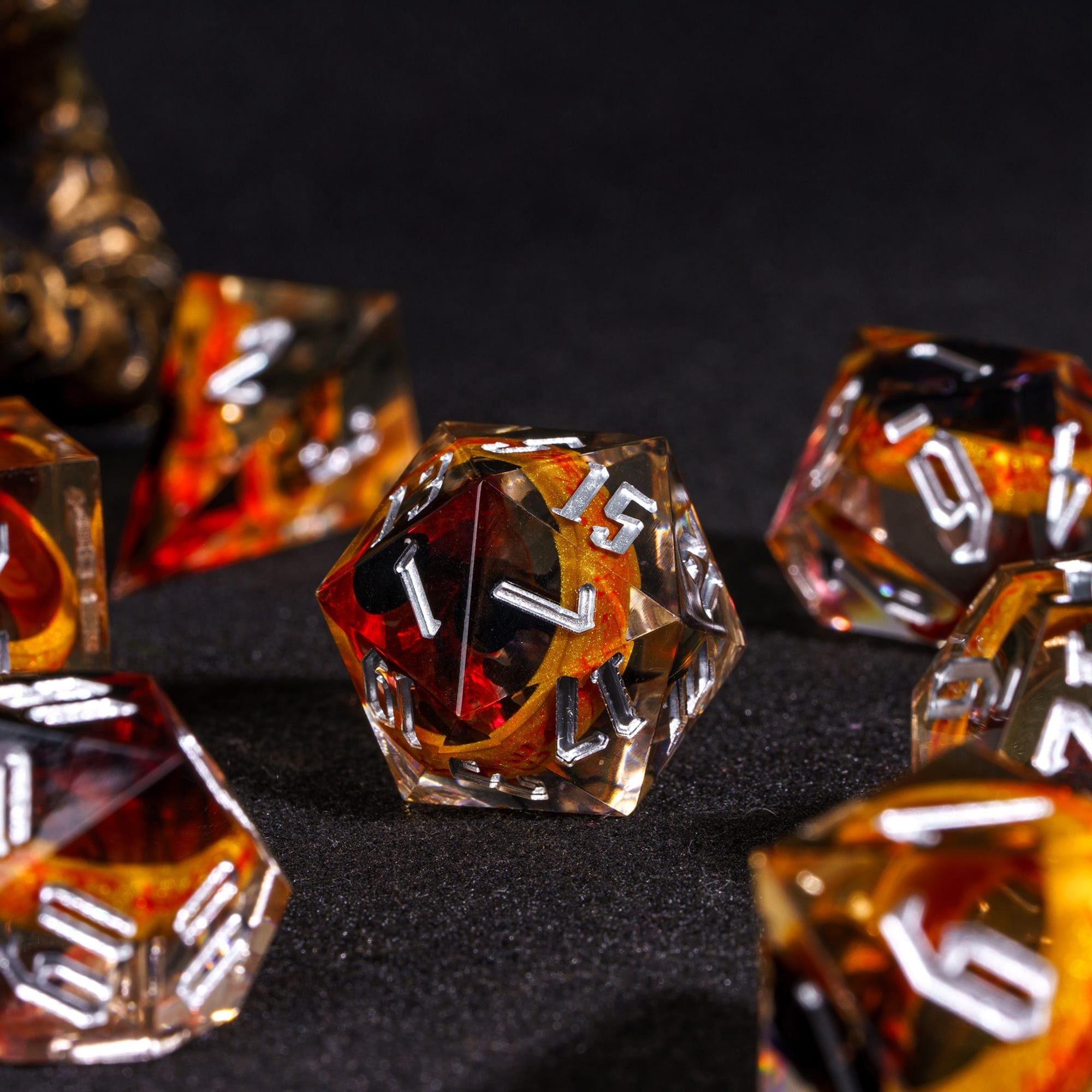 Udixi Custom Handmade Sharp Amber Ring resin dice Dice Dungeons and Dragons DND board game Dice Set