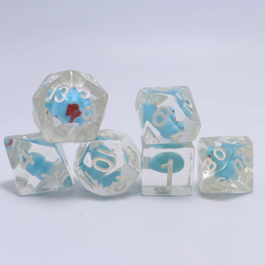 Factory Direct Sales Resin Dice 7 pcs Round Edge Cock Inclusion Dice DND Game Dice For DND