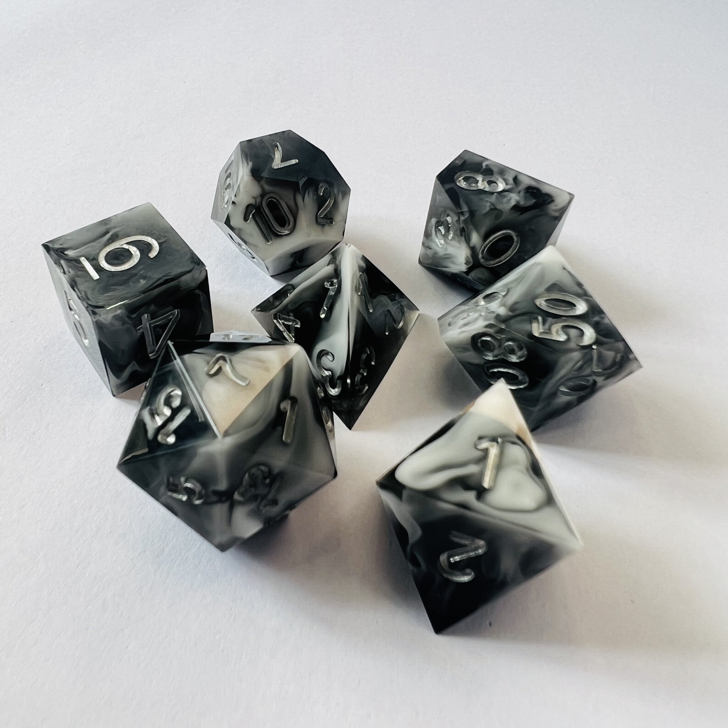 Plastic Dnd Rpg Board Games Or Card Games Dungeons And Dragons Polyhedral Smoke Black Dice Set