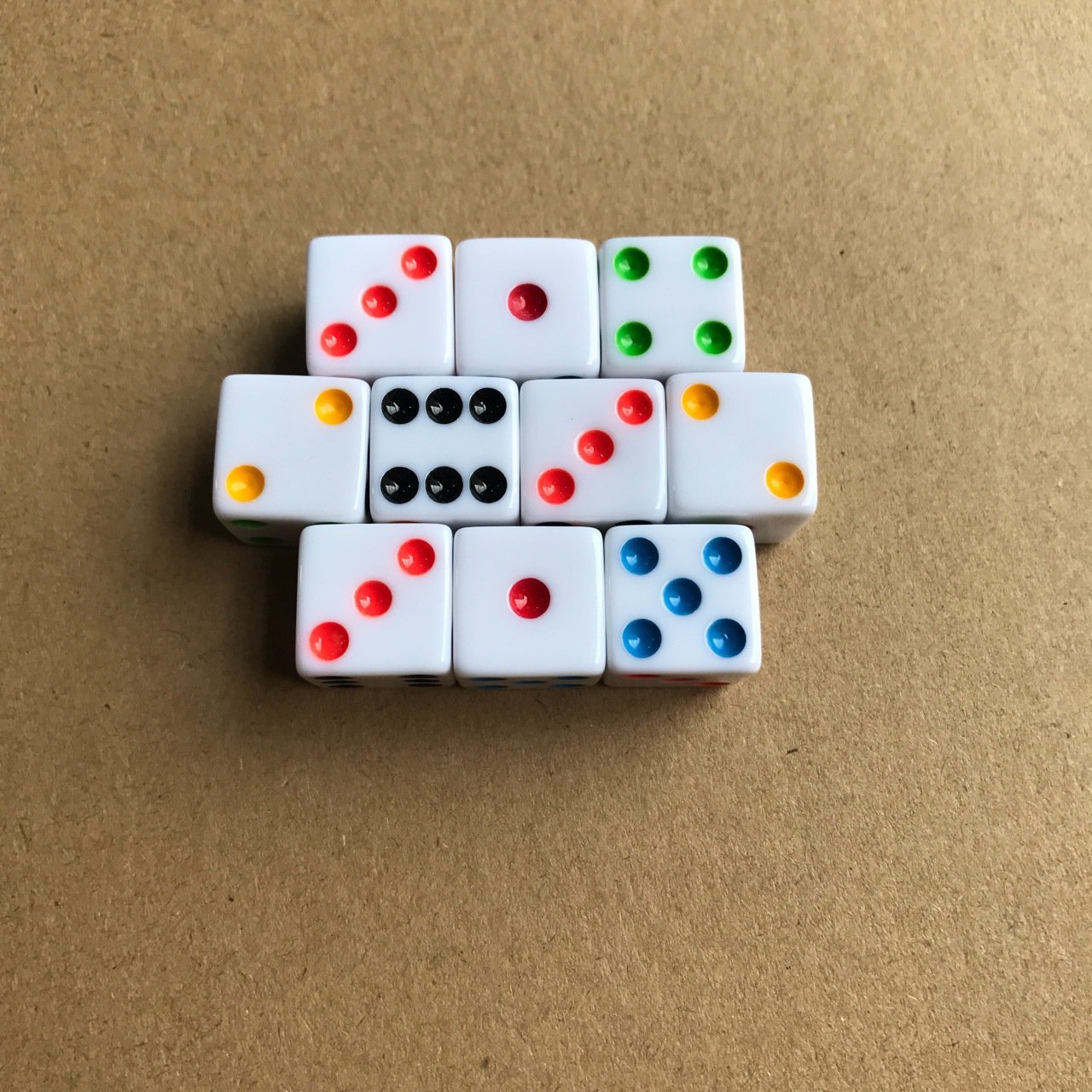 6-Sided Square Corner Dice Six Sided D6 16mm Standard White Dice with Multi-Color Pips for Playing Dice Games