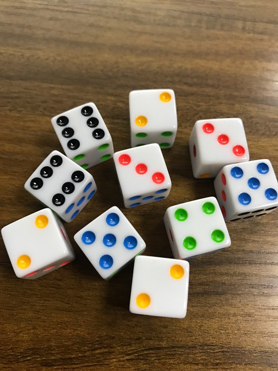 6-Sided Square Corner Dice Six Sided D6 16mm Standard White Dice with Multi-Color Pips for Playing Dice Games