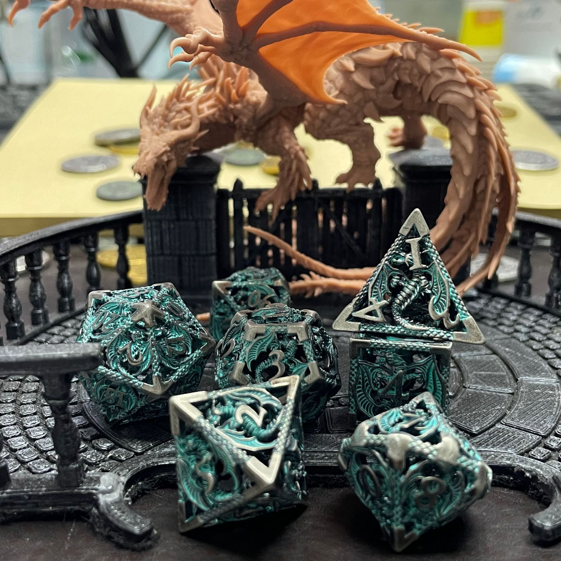 Edge Hollow copper metal dnd Dragon dice custom polyhedric dungeons and dragons dice set Polyhedral Dnd Dice Box Rpg Games