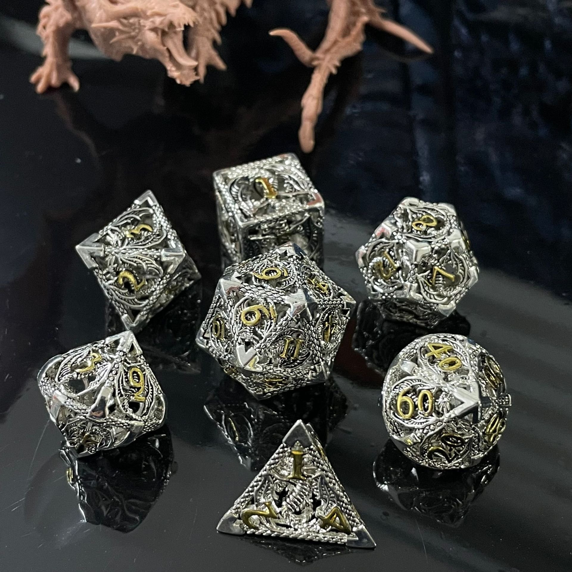 Edge Hollow copper metal dnd Dragon dice custom polyhedric dungeons and dragons dice set Polyhedral Dnd Dice Box Rpg Games