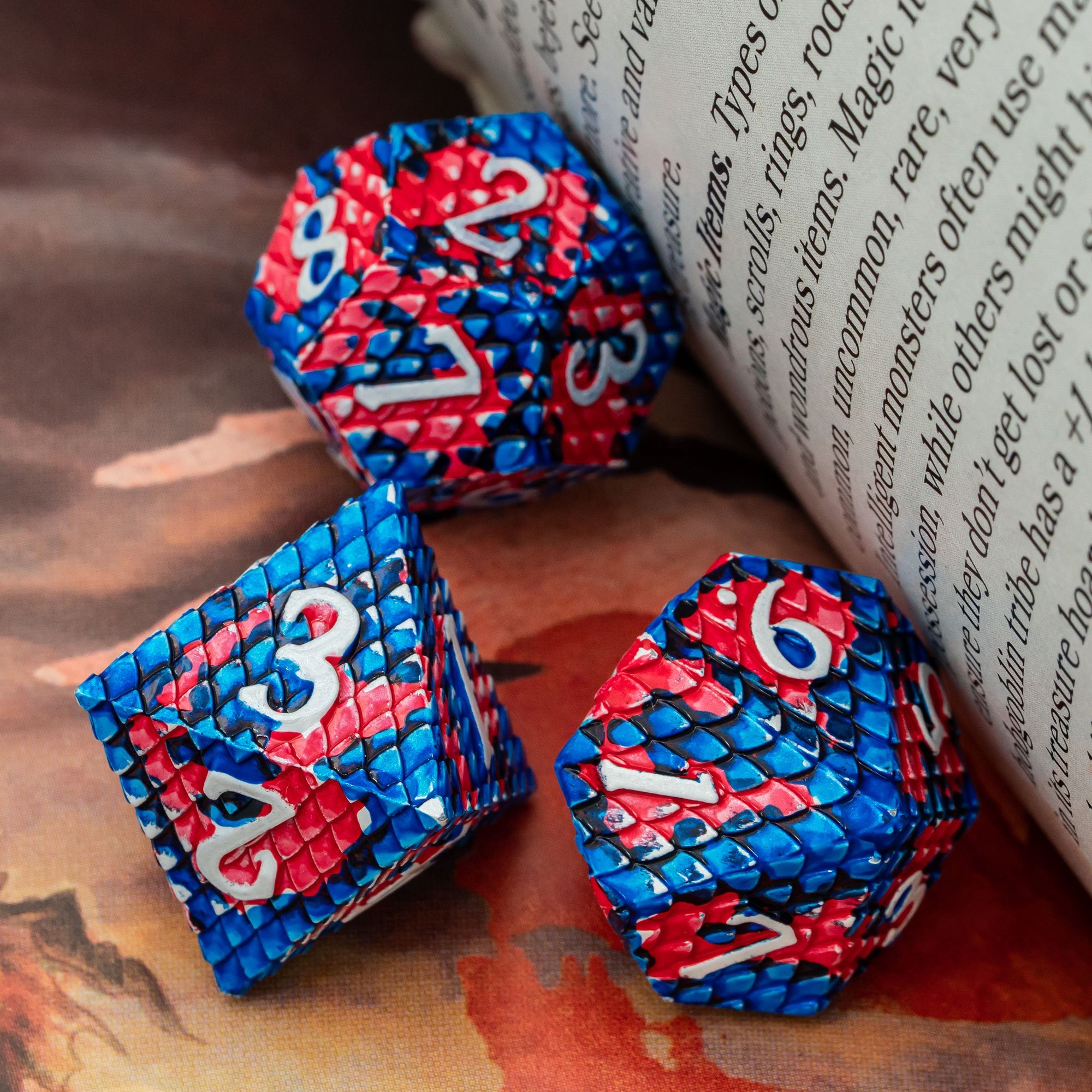 Udixi Polyhedral RPG Metal dungeons and dragons custom logo Dice Set Dragon Scale Red&Blue