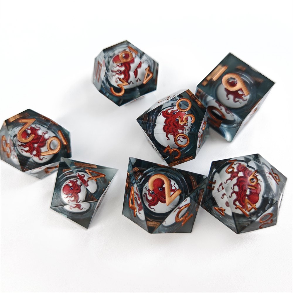 Liquid Core Sharp Edge Resin DND Dice with Movable Octopus Ball Polyhedral Dice Set for Dungeons and Dragons Role Playing Game