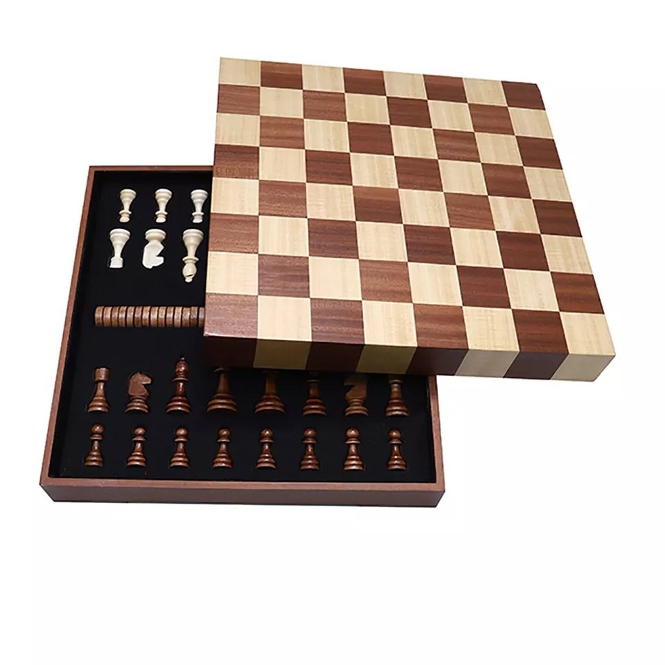 Metier Wooden Game Board Game Flying Chess Set for Promotion Gift Mini Travel Indoor Women Men Wood Chess Game for adults