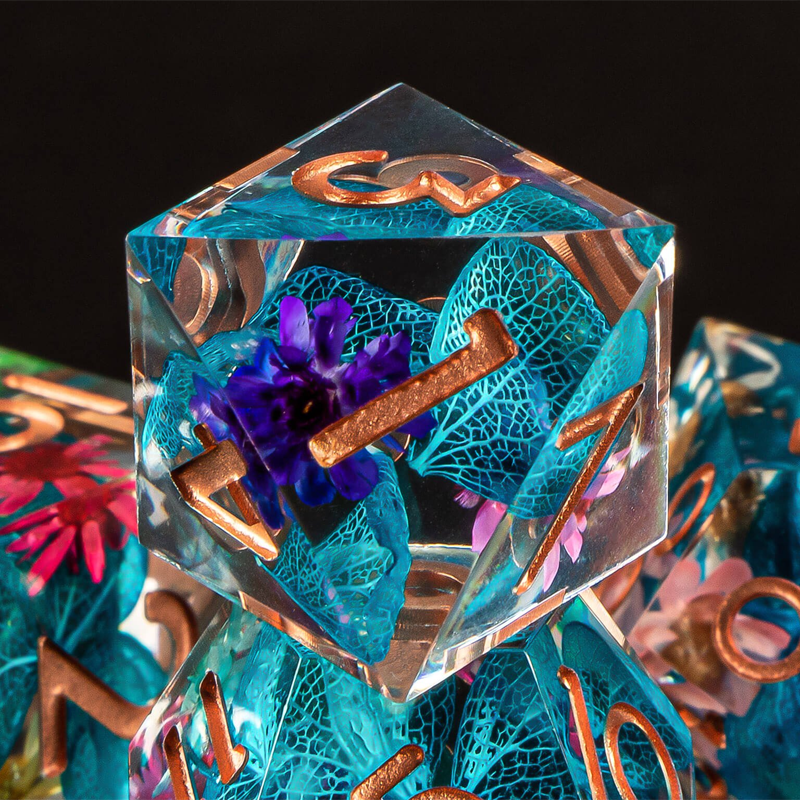 Sharp Edge Dice 7 resin flower dice set Dungeons & Dragons RPG role-playing board game dice can be customized