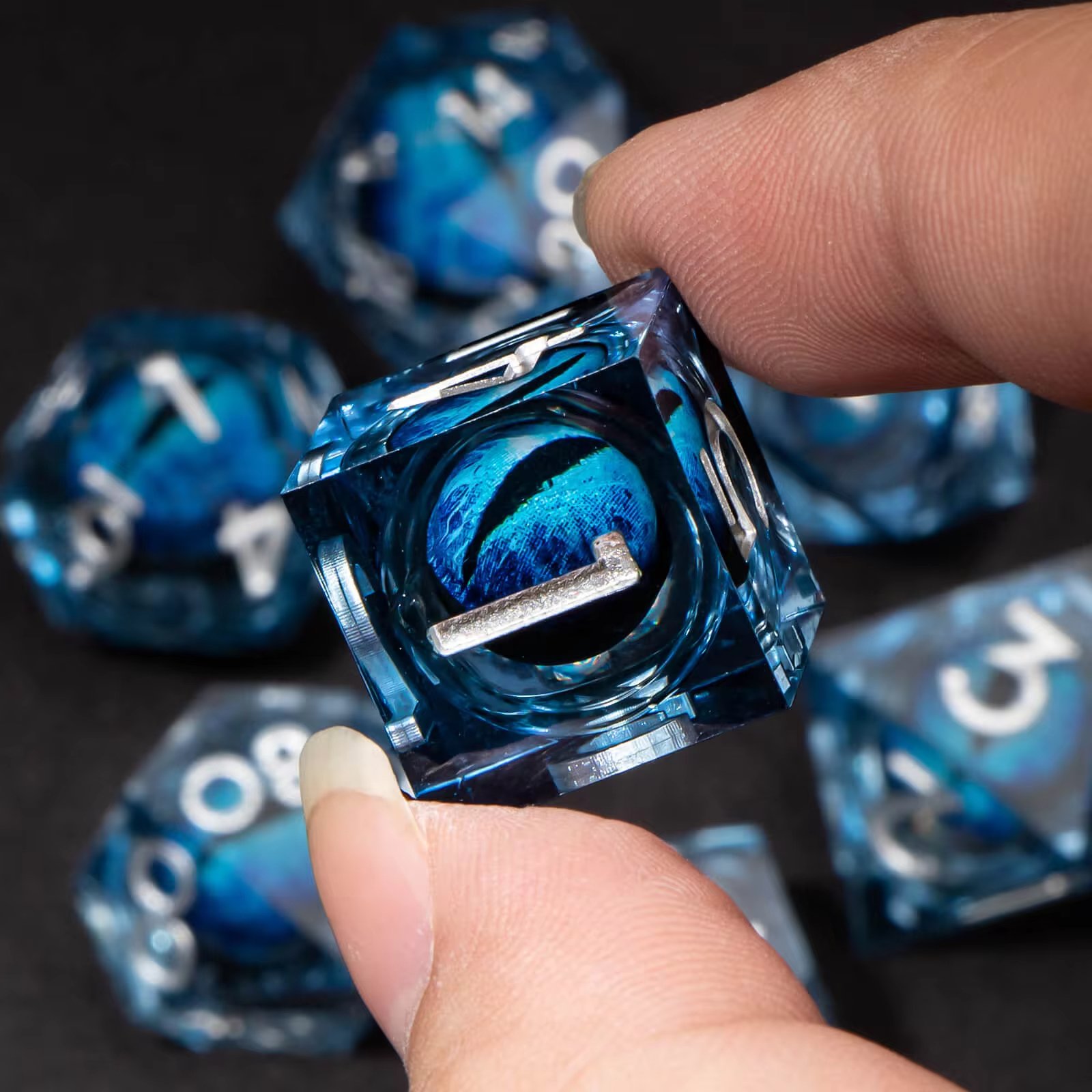 Blue Longan Liquid Core Dice Set for DND and RPG Board Game 7pcs Polyhedral Dragon Eye Sharp Edge Resin Dice