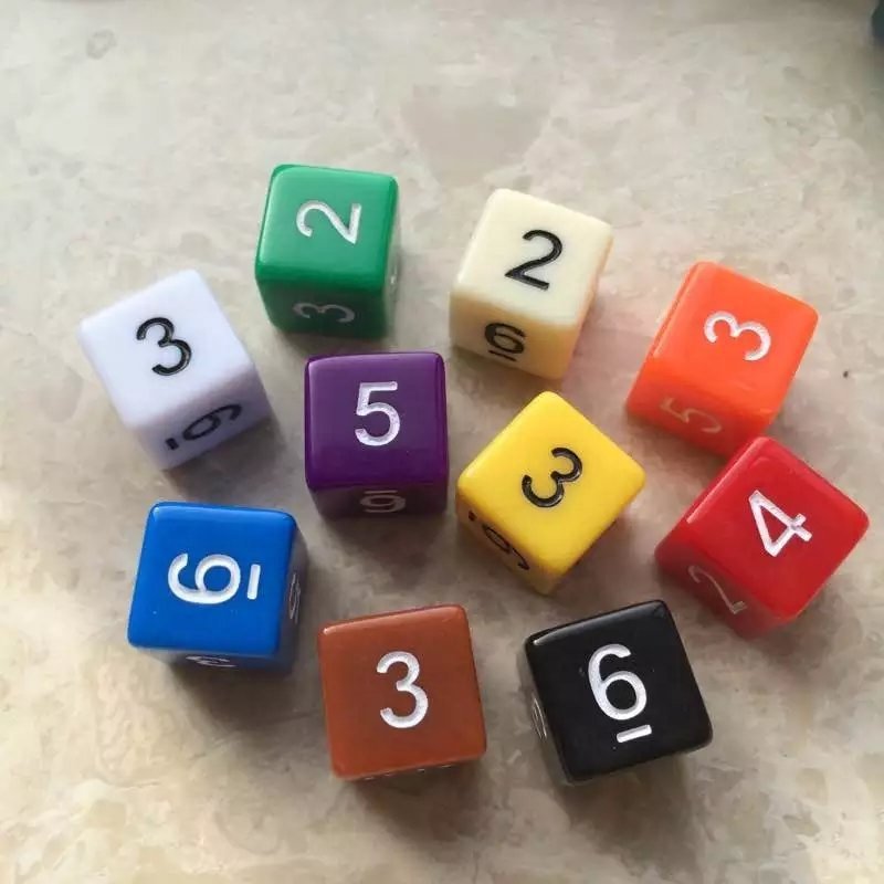 Hot Sale Yahtzee Dice Game Six Sided Square 16mm D6 Black And White Dice Cubes For Kids