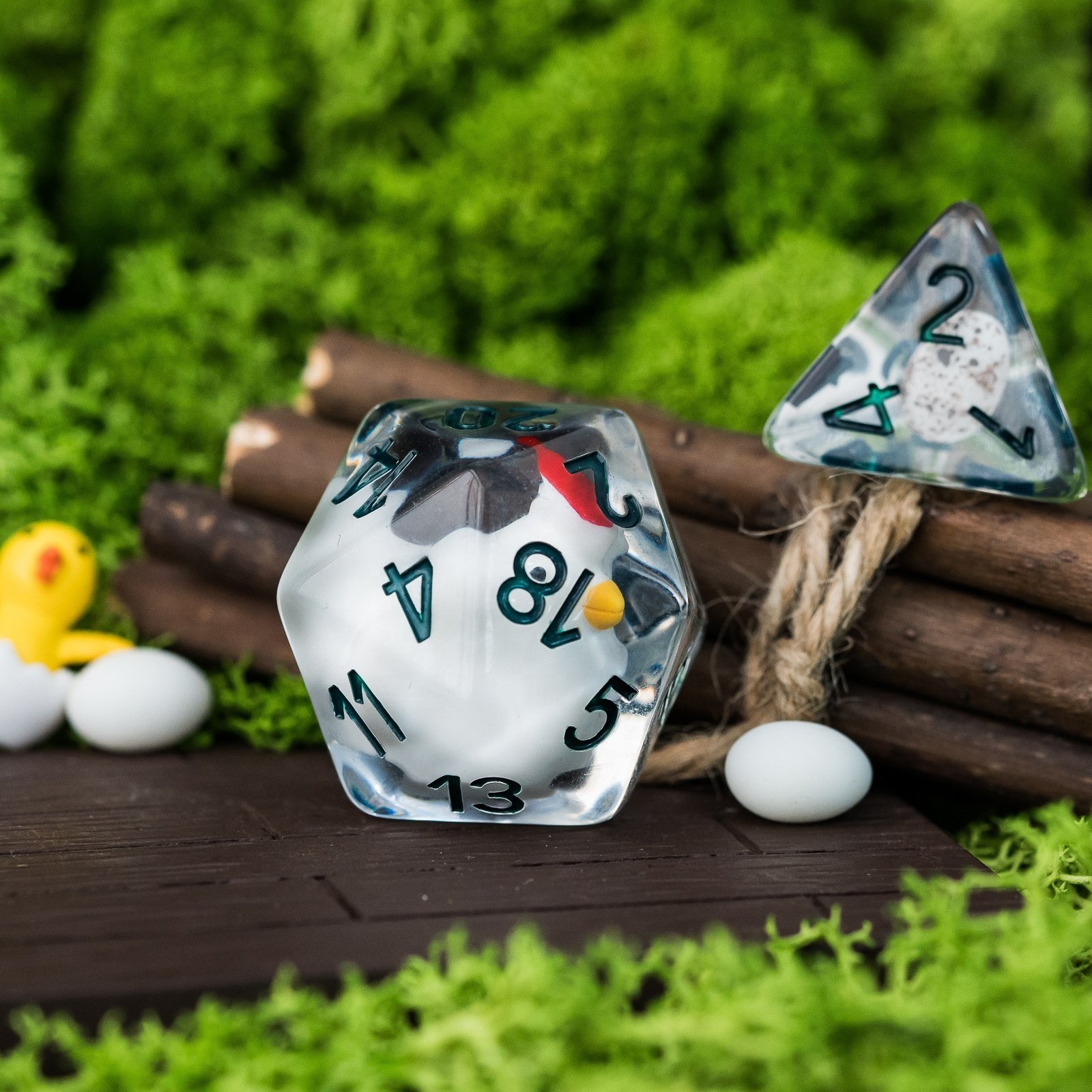 Udixi Plastic Polyhedral custom logo rpg dungeons and dragons d&d resin Chicken Family dice game set