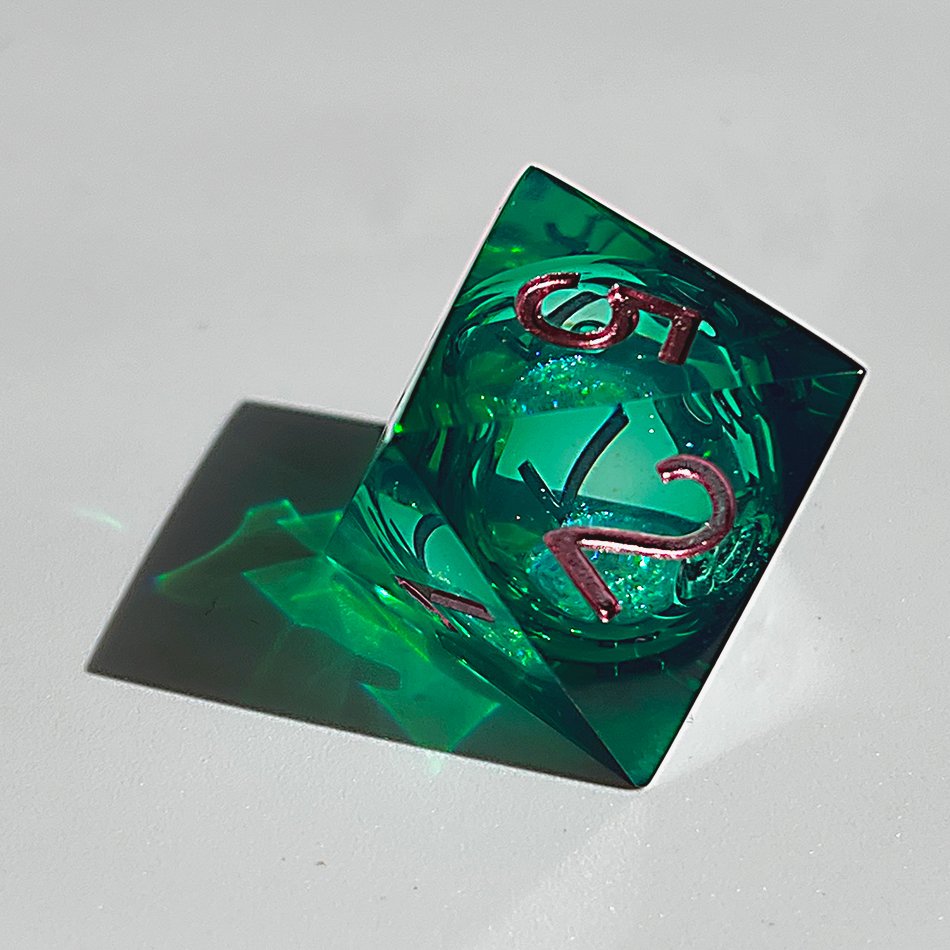 Full Set Handmade Resin Sharp Edge Dice Polyhedral Dice Set Set - Dungeons and Dragons Starry Liquid Heart Emerald
