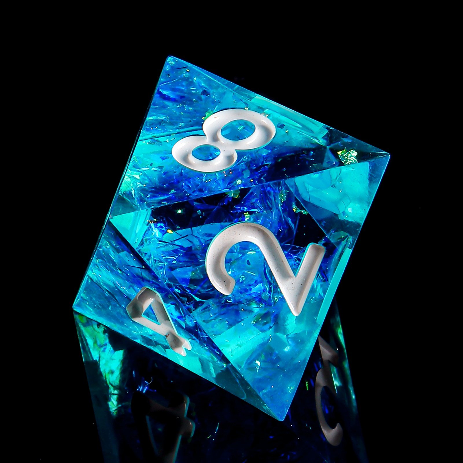 Custom Sharps Edge Resin Dice D6 D4 D8 D10 D12 D20 Clear Resin DND Dice Set For Dungeons and Dragons