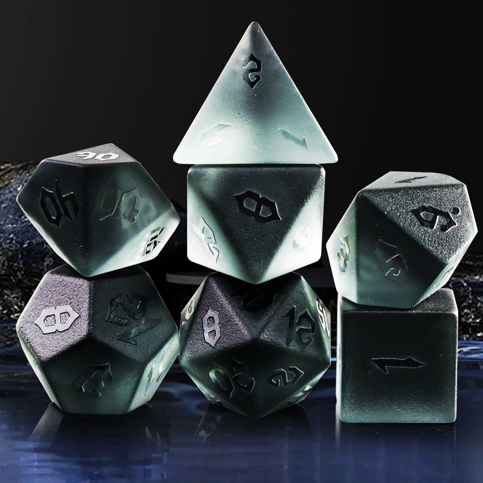 Best Selling Full Set Of Polyhedral Grey Matte Crystal Dice RPG DND Gem Dice For Dungeons And Dragons