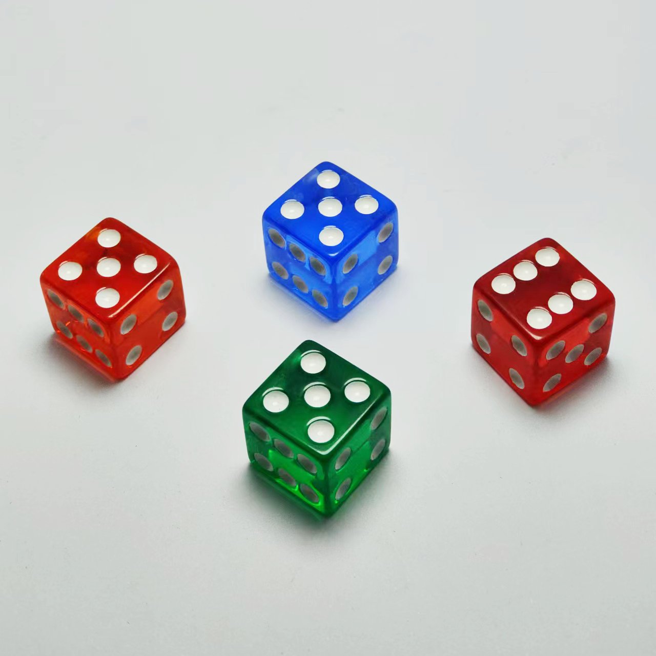 Custom Manufacturers Wholesale Colorful Standard Acrylic Transparent Dice D6 16-24mm Point Casino Board Game Dice