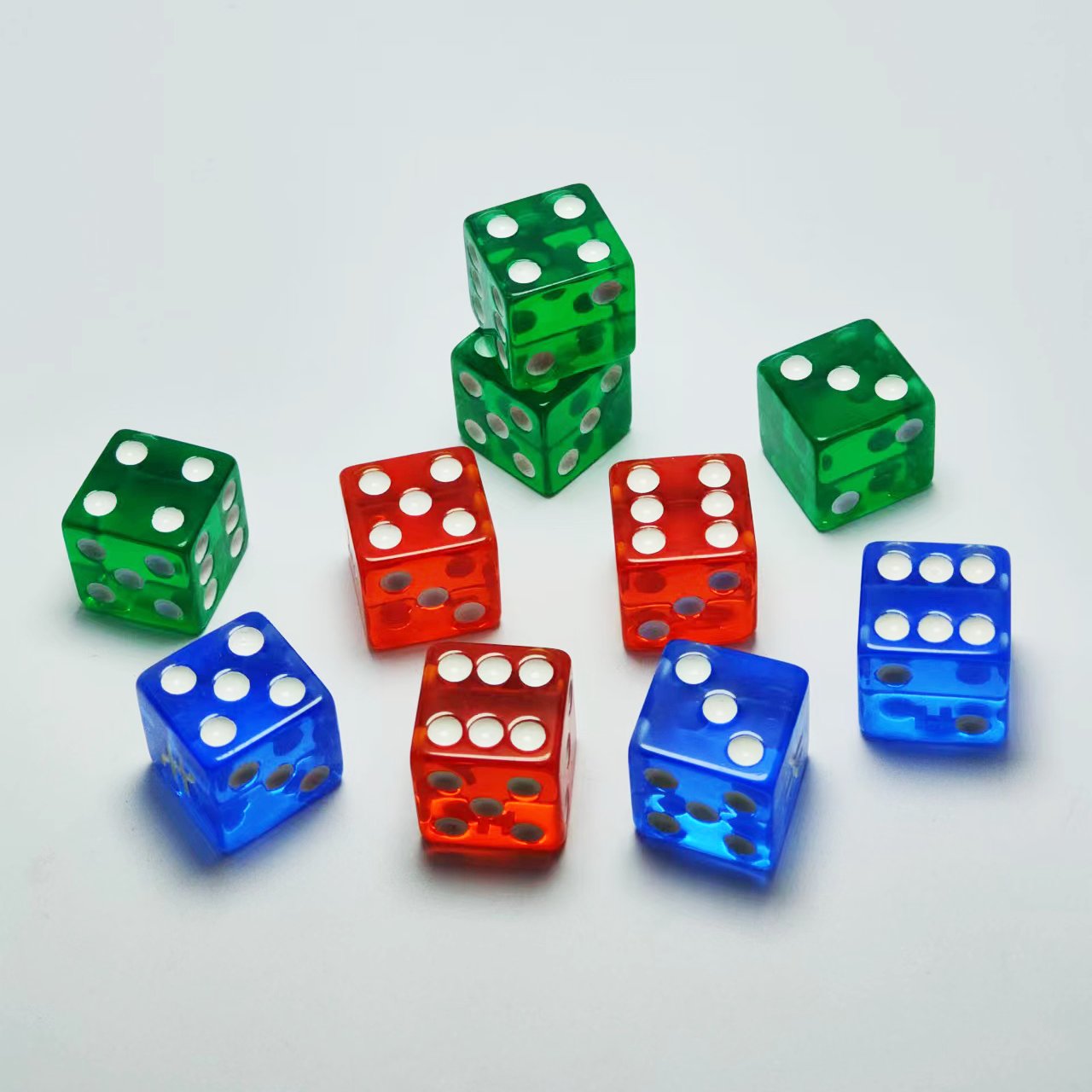Custom Manufacturers Wholesale Colorful Standard Acrylic Transparent Dice D6 16-24mm Point Casino Board Game Dice