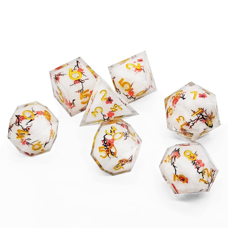 High Quality White Polyhedral Mini Resin Dice RPG Dungeons & Dragons Game Dice Accessories DND Resin Dice Set