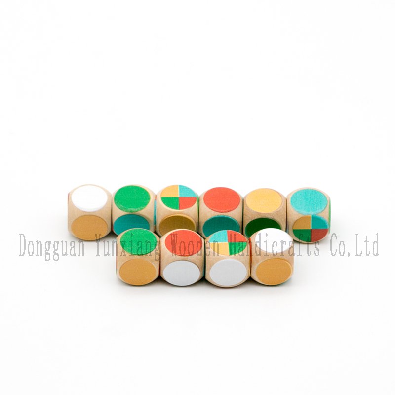 Wooden Classic Dice Game for The Family Party Travel Game, Classic Family Games
