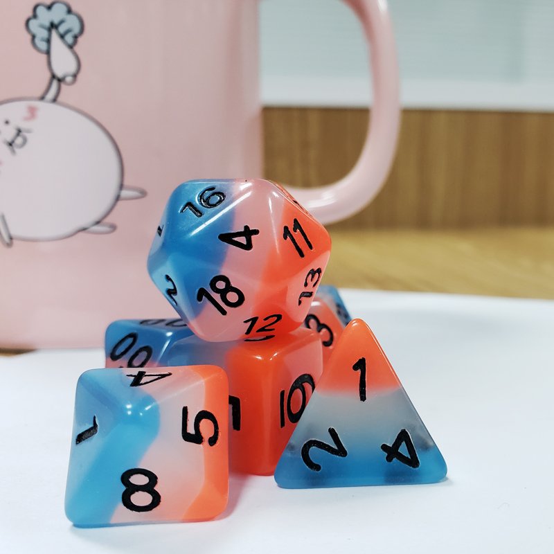 Wholesale Three Color Gradient Polyhedral Plastic RPG DND Resin Products Dungeons And Dragons Role-playing Game Dice Set