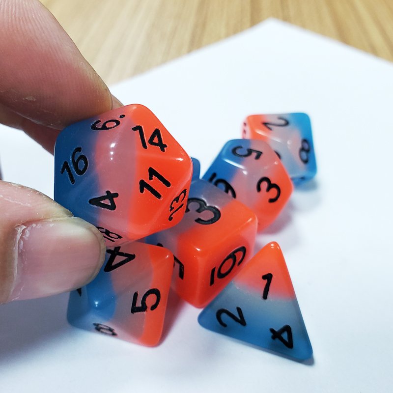 Wholesale Three Color Gradient Polyhedral Plastic RPG DND Resin Products Dungeons And Dragons Role-playing Game Dice Set