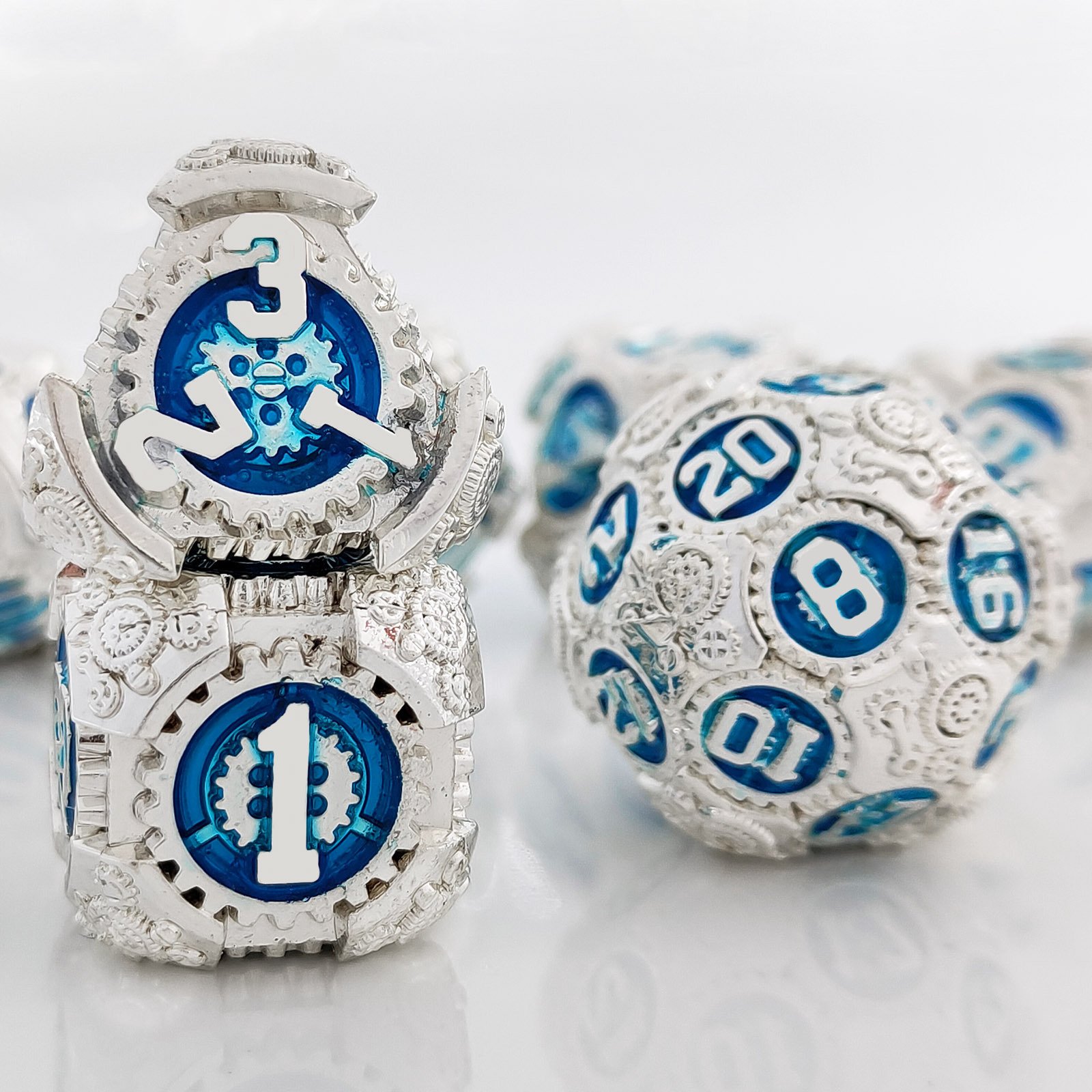 Metal Dice Set Manufacturers Custom Logo Polyhedral Metal Dice New Design Gear Type D&d Rpg Dice For Table Game