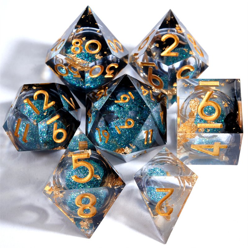 Wholesale Dnd Dice Set Handmade Sharp edged Polyhedral Dice Resin 7-Piece Liquid Core Dice Set Dragon and Dungeon D&D