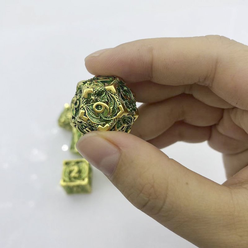 COC Polyhedron Metal hollow dice Polyhedron shape DND Dungeons & Dragons COC board game Board game dice