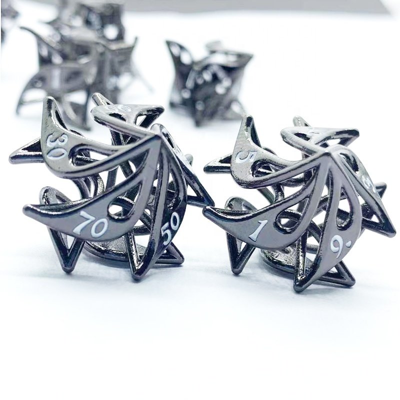 2021 new Metal hollowed-out dice D20 D12 D10 D100 D8 D6 D4 DND PRG flower metal hollowed-out dice